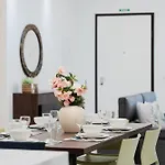 Modern 3br Maisonette With Private Bbq Area Apartman *