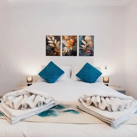 Modern 3br Maisonette With Private Bbq Area Apartman