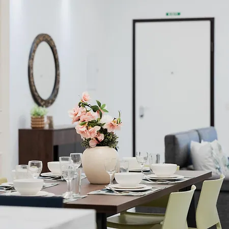 Modern 3br Maisonette With Private Bbq Area Apartment *