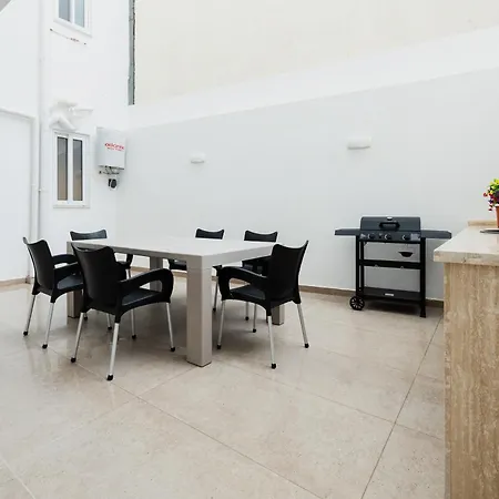 Modern 3br Maisonette With Private Bbq Area * Ix-Xaghra ta' Barra