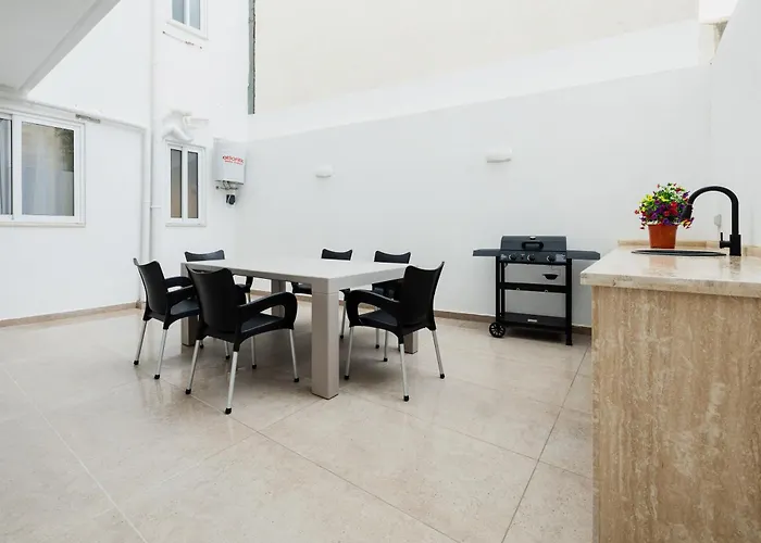 Modern 3br Maisonette With Private Bbq Area * Ix-Xagħra ta' Barra